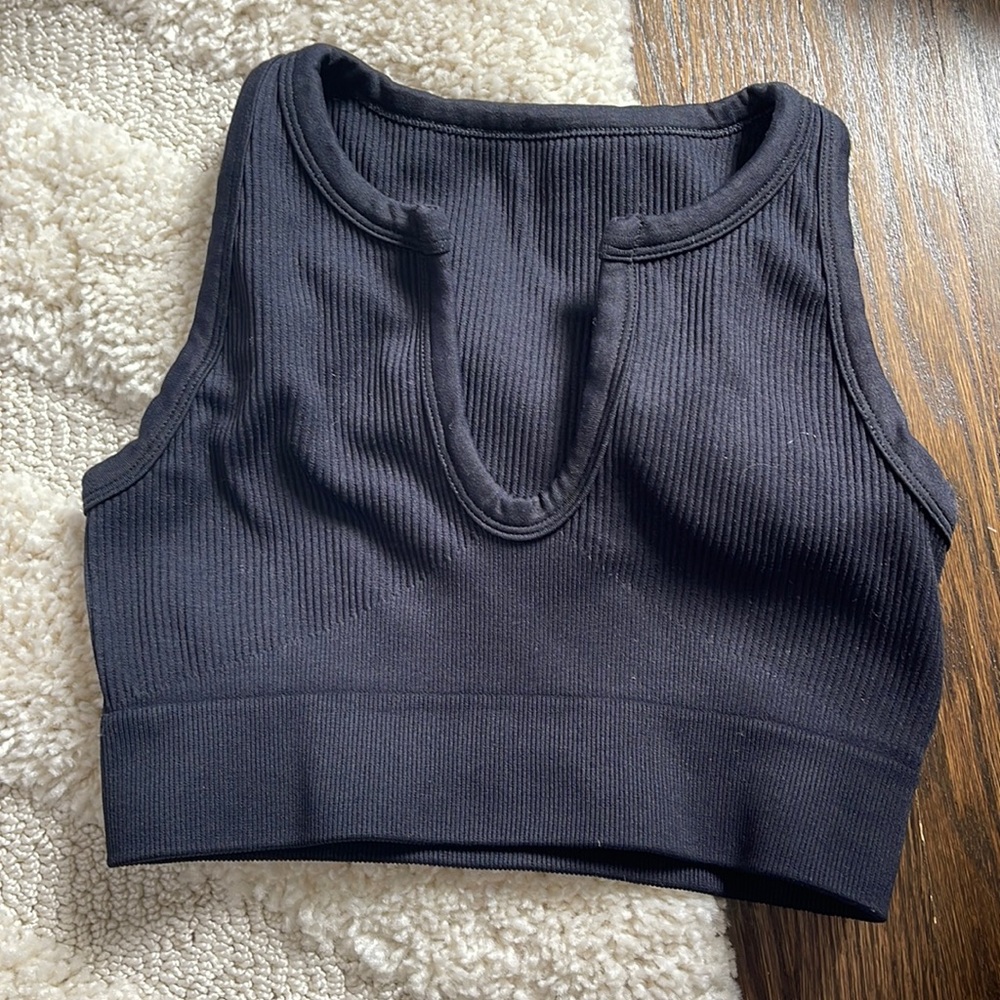 Cropped workout top
